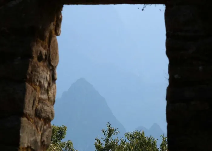 Llactapata Overlooking Machu Picchu - - Restaurant *